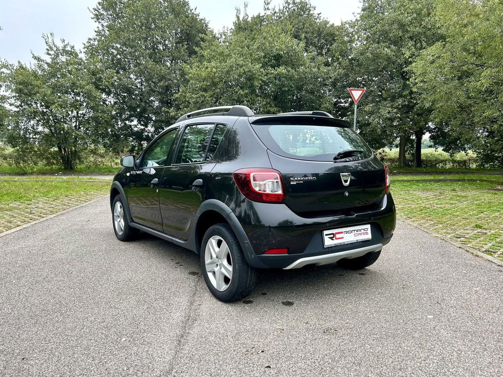 Dacia Sandero usata a Monza e Brianza (2)