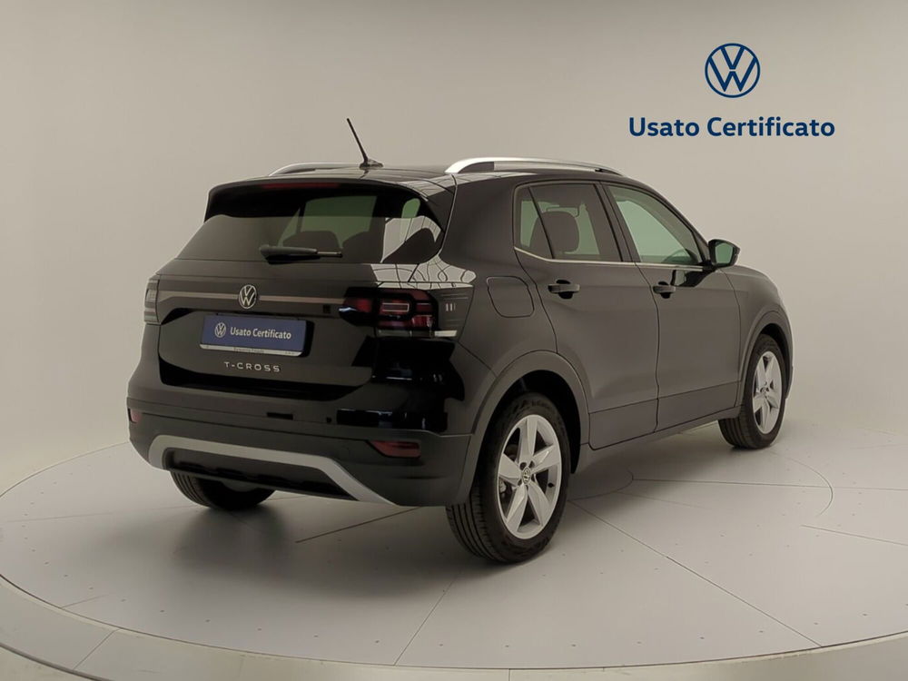 Volkswagen T-Cross nuova a Avellino (7)