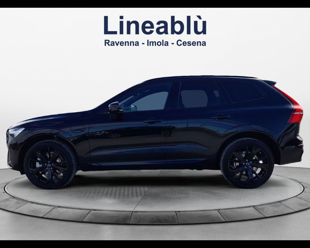 Volvo XC60 nuova a Ravenna (2)