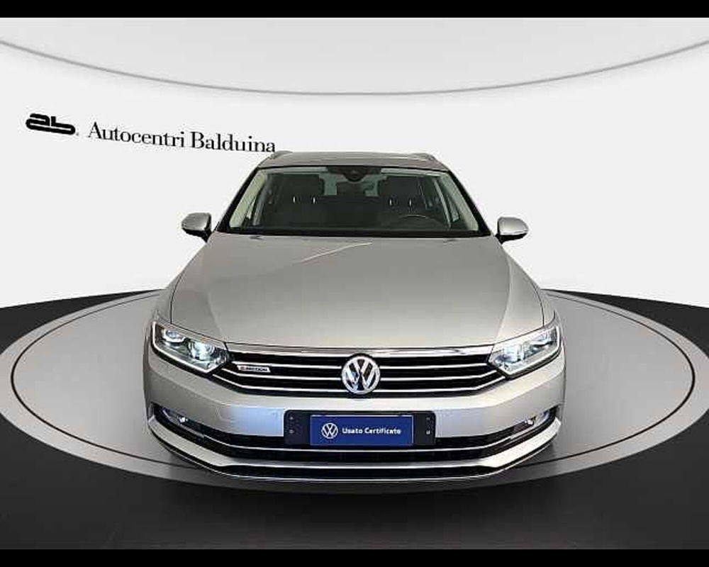 Volkswagen Passat Variant usata a Roma (2)