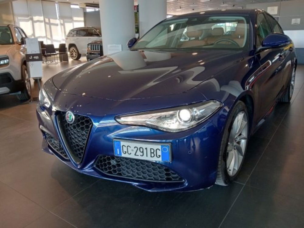 Alfa Romeo Giulia usata a Modena (2)