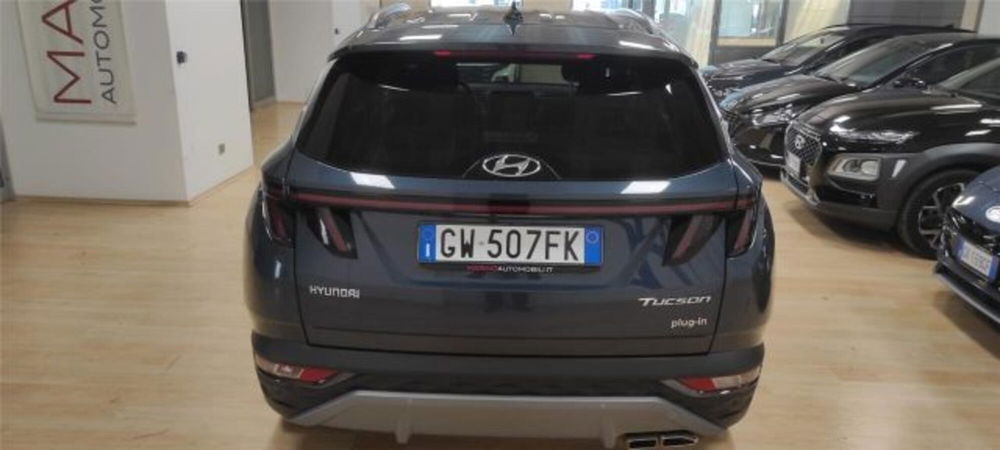 Hyundai Tucson nuova a Bari (5)