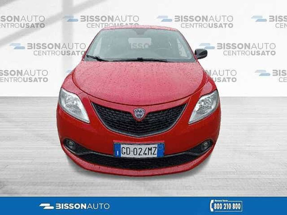 Lancia Ypsilon usata a Vicenza (4)