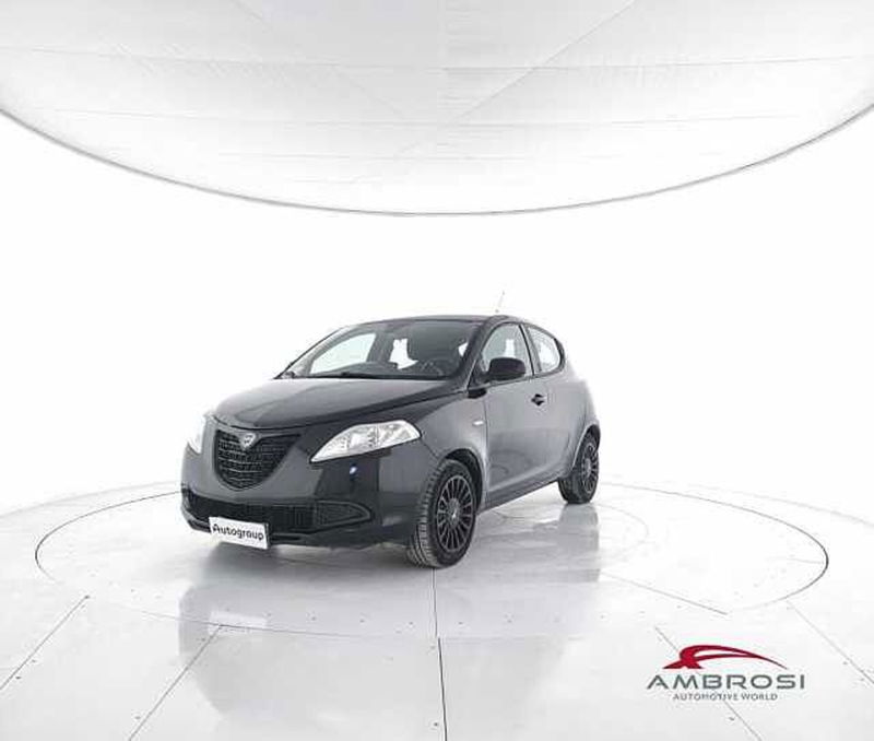 Lancia Ypsilon 1.2 69 CV 5 porte Gold  del 2015 usata a Corciano