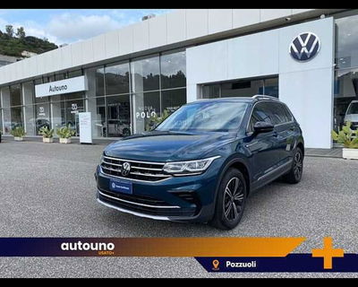 Volkswagen Tiguan 2.0 TSI 190 CV DSG 4MOTION Advanced BMT del 2022 usata a Pozzuoli