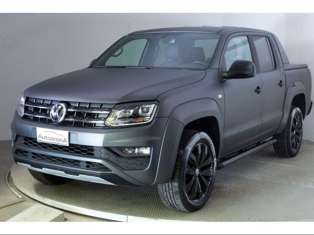 Volkswagen Veicoli Commerciali Amarok usata a Novara