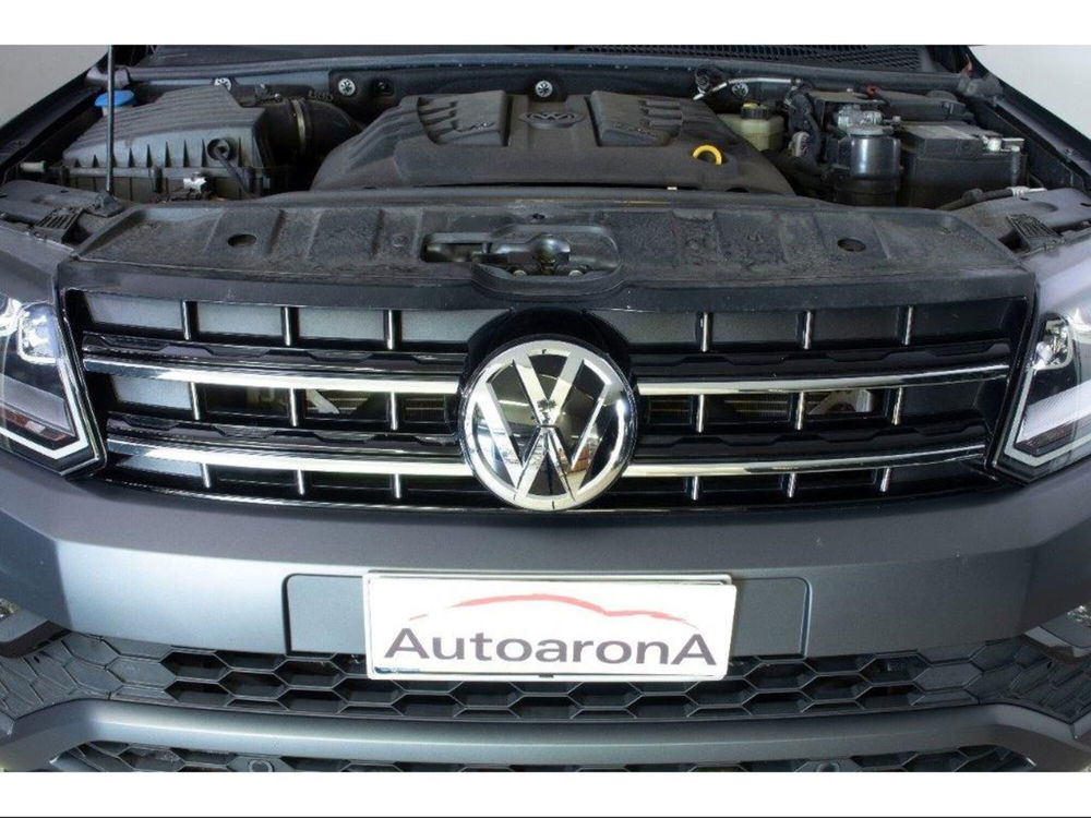 Volkswagen Veicoli Commerciali Amarok usata a Novara (11)