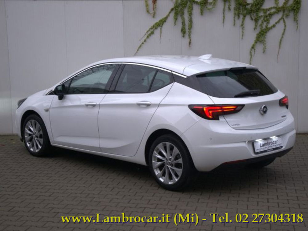 Opel Astra usata a Milano (15)