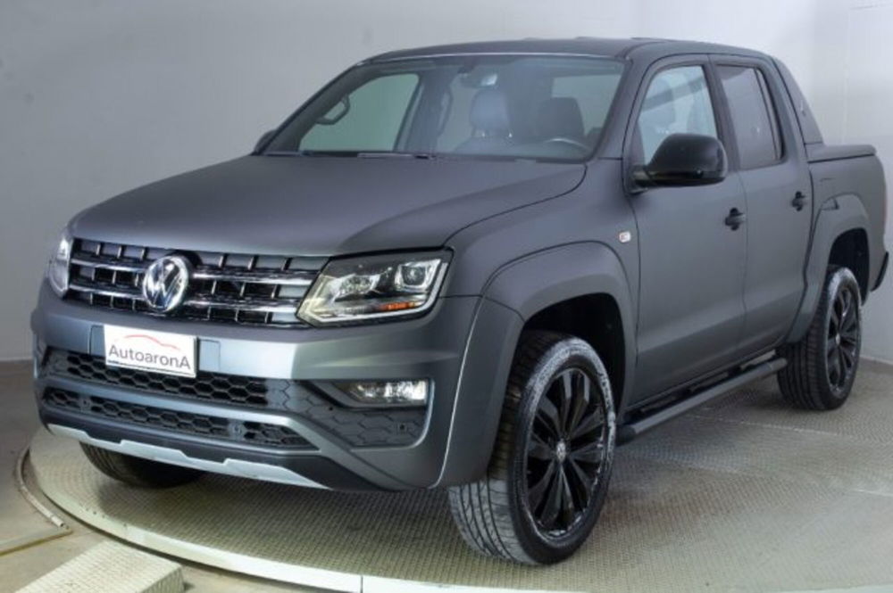 Volkswagen Veicoli Commerciali Amarok usata a Novara