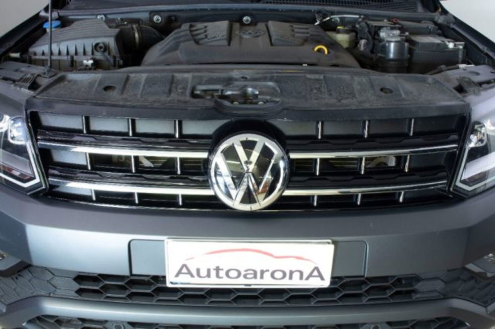 Volkswagen Veicoli Commerciali Amarok usata a Novara (11)