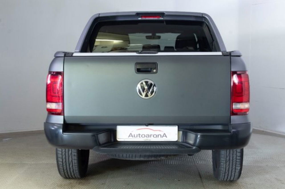 Volkswagen Veicoli Commerciali Amarok usata a Novara (5)