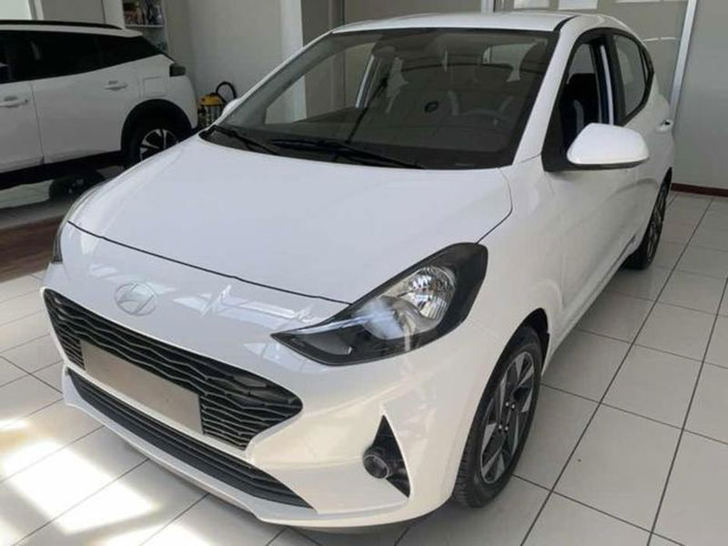 Hyundai i10 1.0 MPI Connectline nuova a Bassano del Grappa