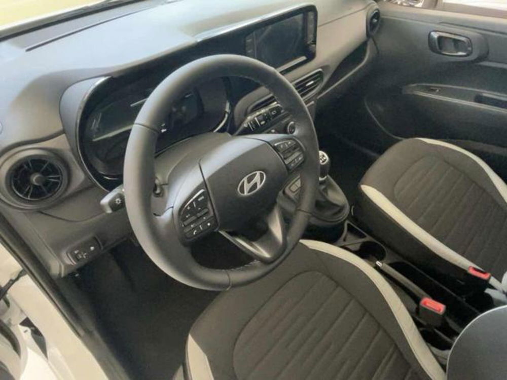 Hyundai i10 nuova a Vicenza (6)