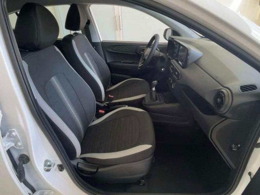 Hyundai i10 nuova a Vicenza (8)