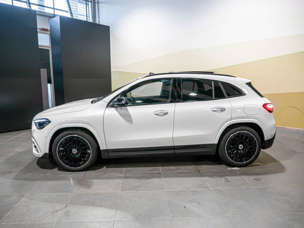 Mercedes-Benz GLA SUV nuova a Ancona (5)