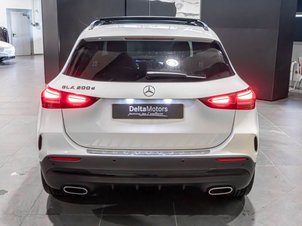 Mercedes-Benz GLA SUV nuova a Ancona (7)