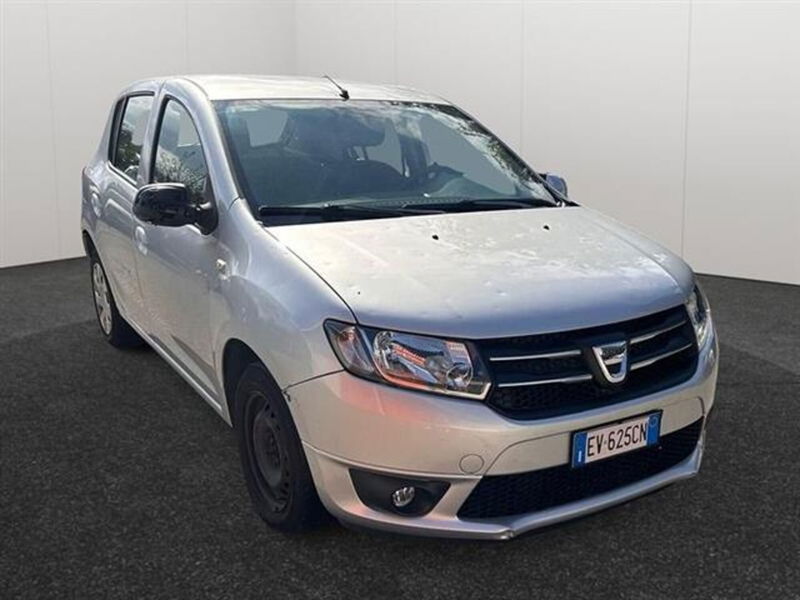 Dacia Sandero 1.2 GPL 75CV Laur&eacute;ate  del 2014 usata a Ivrea