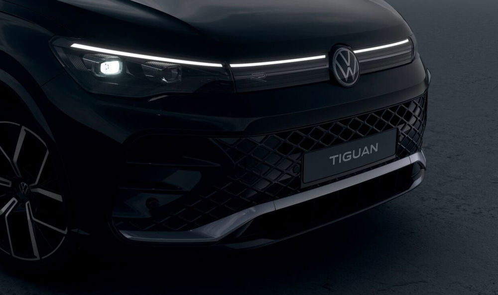 Volkswagen Tiguan nuova a Modena (8)