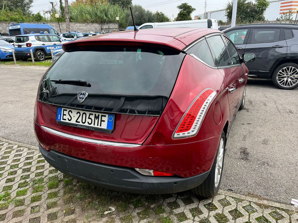 Lancia Delta usata a Milano (8)