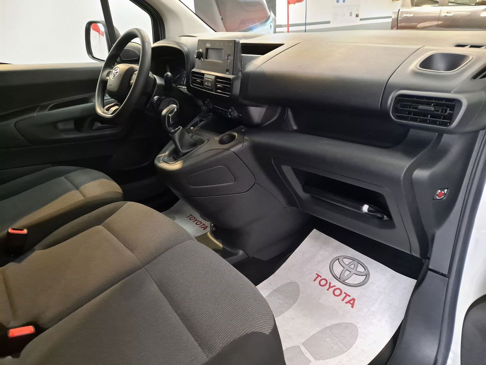 Toyota Proace City usata a Roma (6)