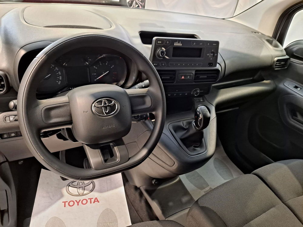 Toyota Proace City usata a Roma (8)