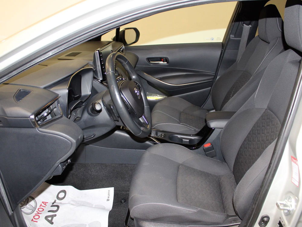 Toyota Corolla Touring Sports usata a Firenze (6)