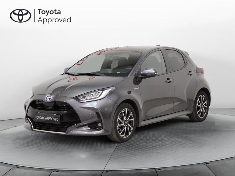 Toyota Yaris 1.5 Hybrid 5 porte Lounge del 2021 usata a Sesto Fiorentino