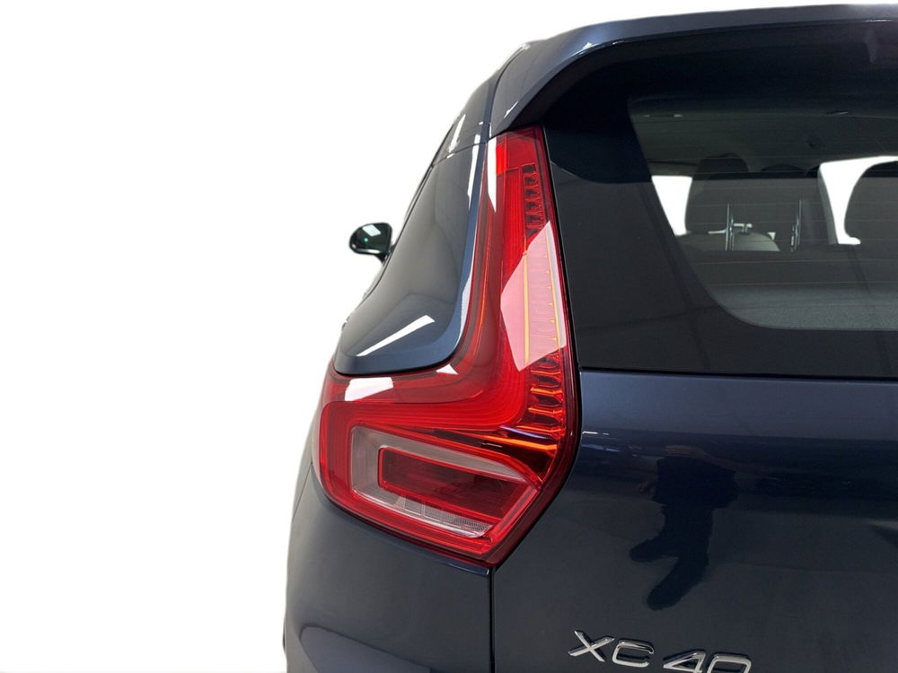 Volvo XC40 usata a Milano (10)