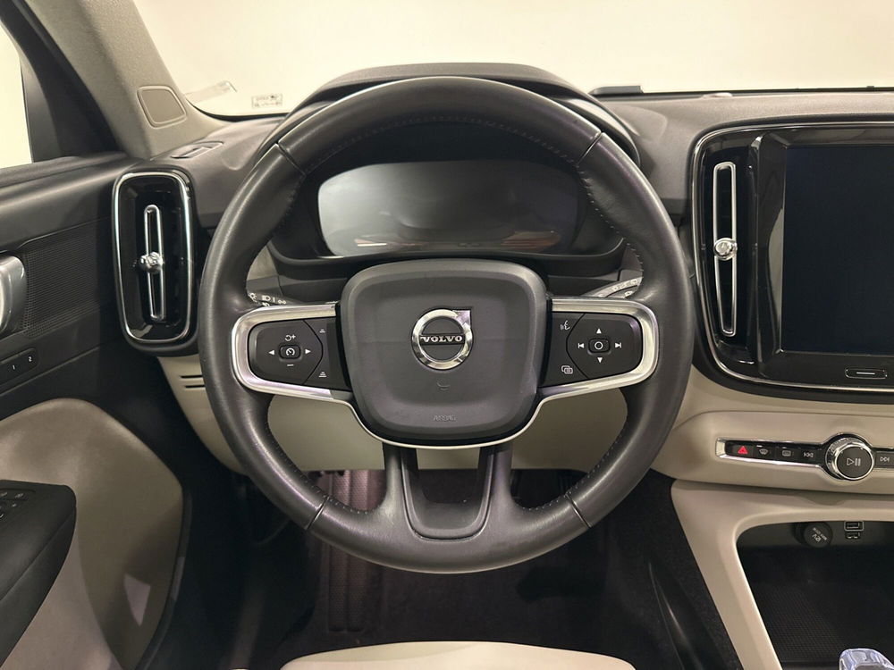 Volvo XC40 usata a Milano (20)