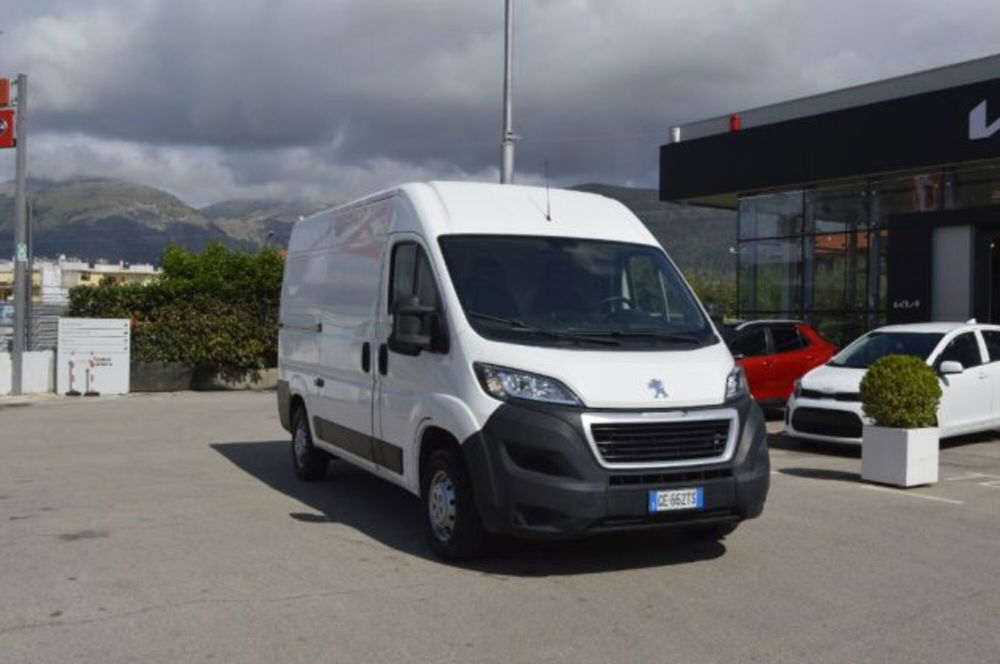 Peugeot Boxer Furgone usata a Latina