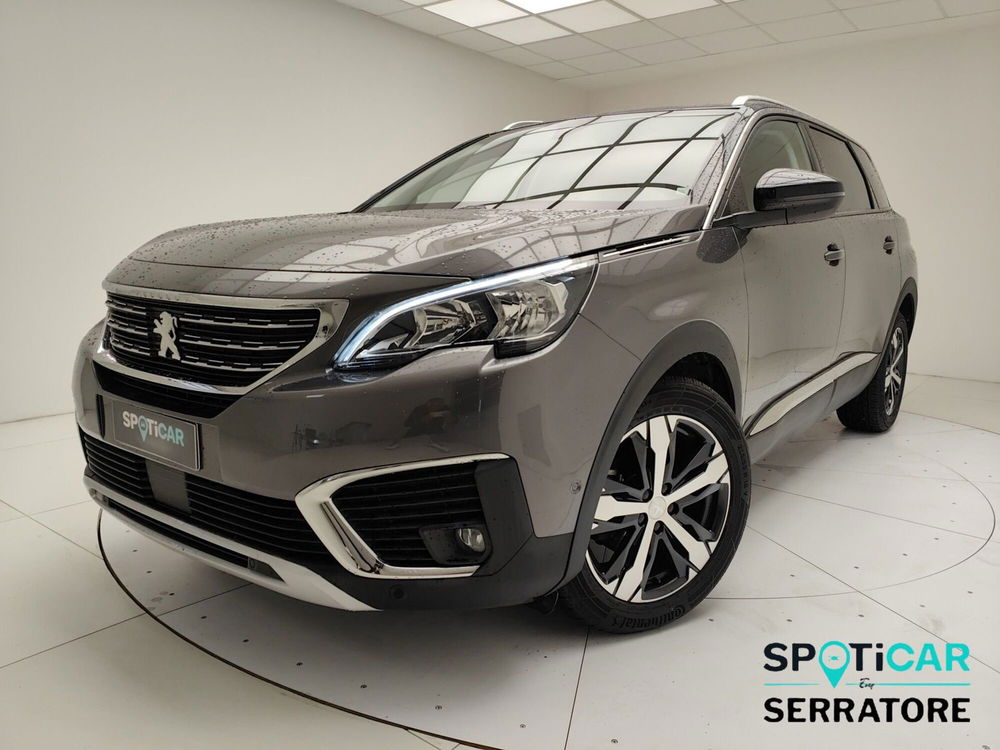 Peugeot 5008 usata a Como