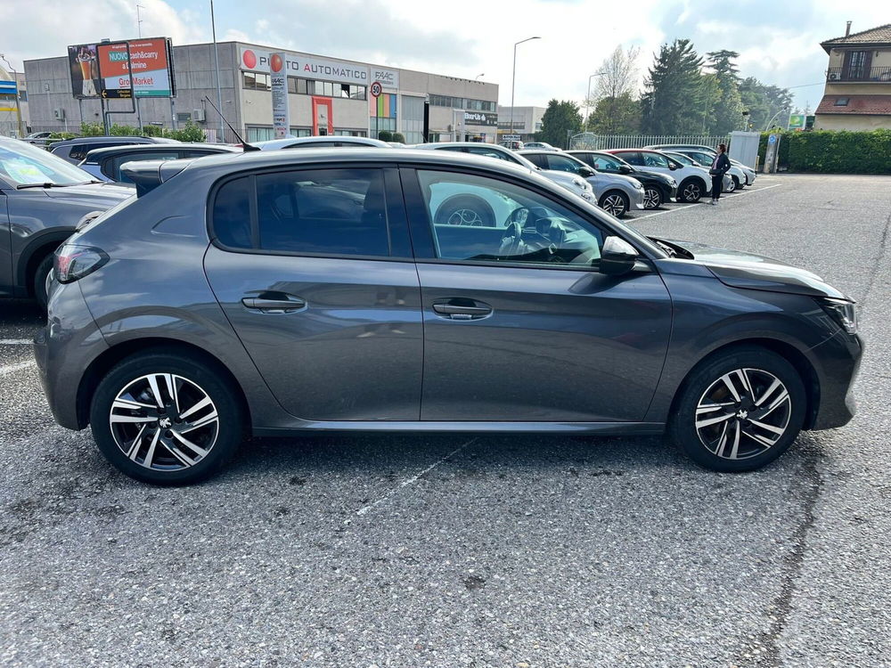 Peugeot 208 usata a Milano (5)