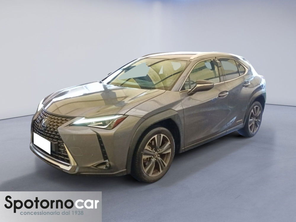 Lexus UX usata a Milano