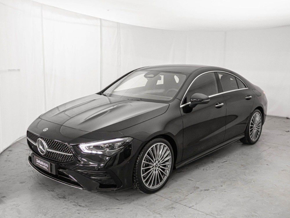 Mercedes-Benz CLA Shooting Brake nuova a Macerata