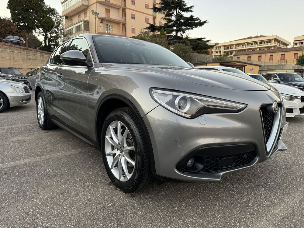 Alfa Romeo Stelvio usata a Messina (2)