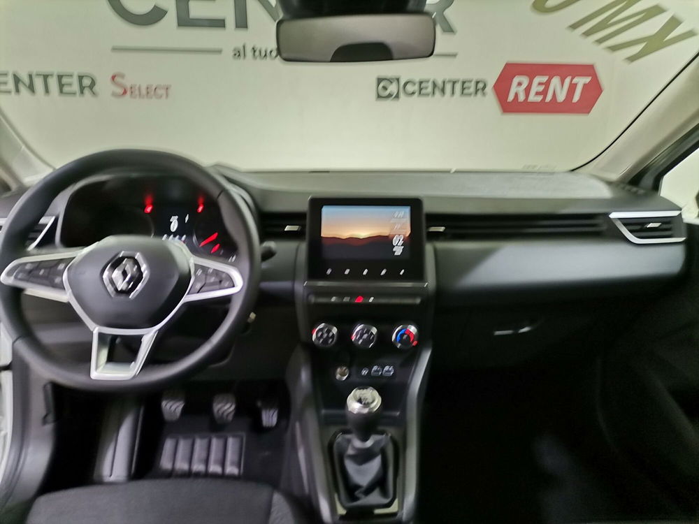 Renault Clio nuova a Salerno (7)