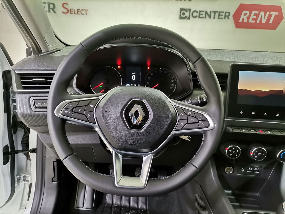 Renault Clio nuova a Salerno (8)