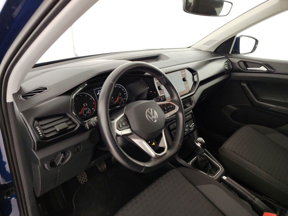 Volkswagen T-Cross usata a Massa-Carrara (10)