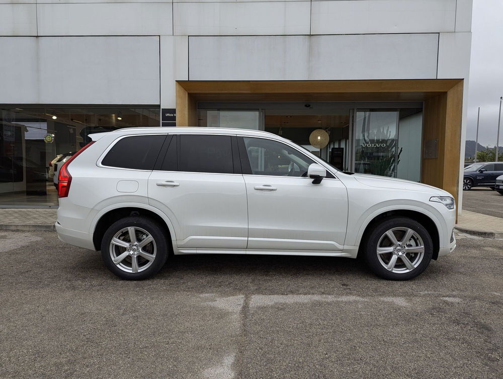 Volvo XC90 nuova a Pescara (4)