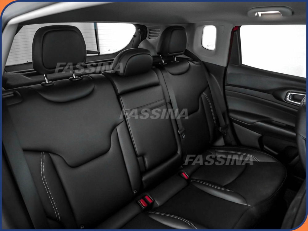 Jeep Compass usata a Milano (12)