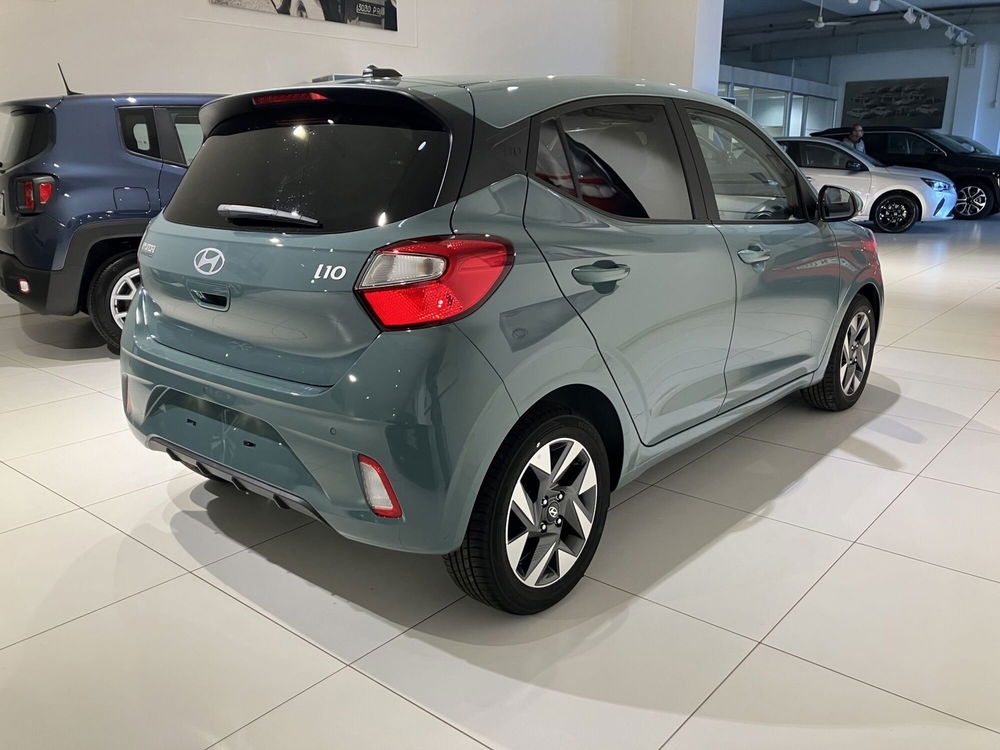 Hyundai i10 nuova a Parma (8)