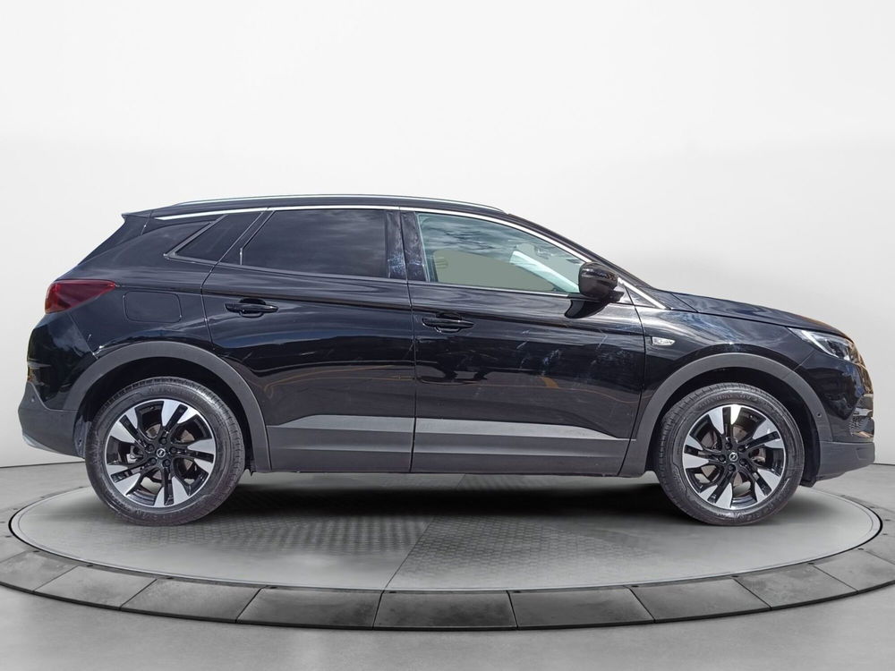 Opel Grandland X usata a Frosinone (7)