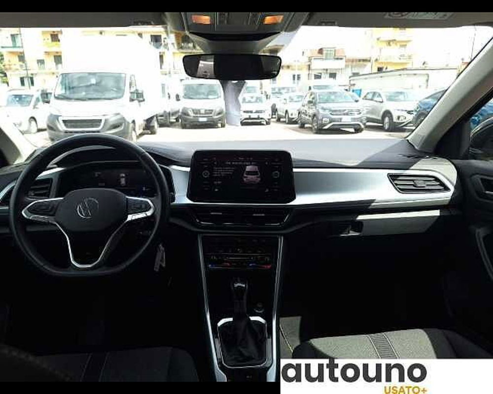 Volkswagen T-Roc usata a Napoli (17)