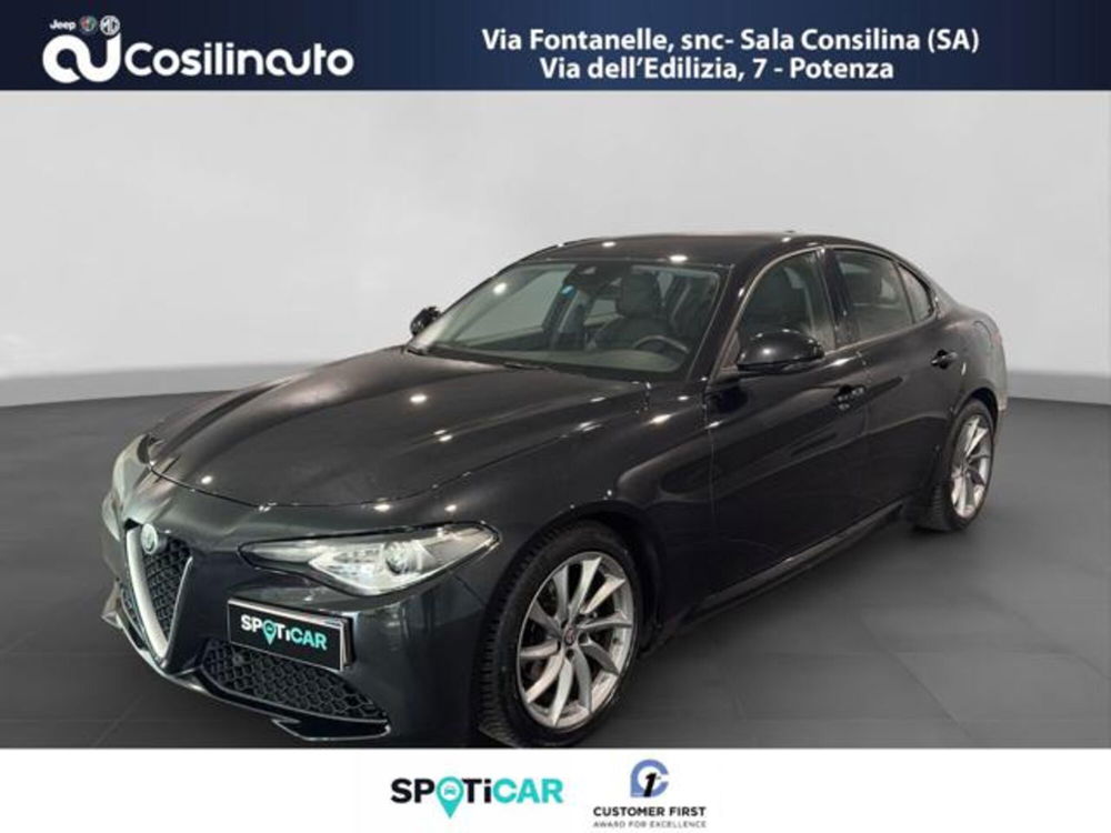 Alfa Romeo Giulia usata a Salerno