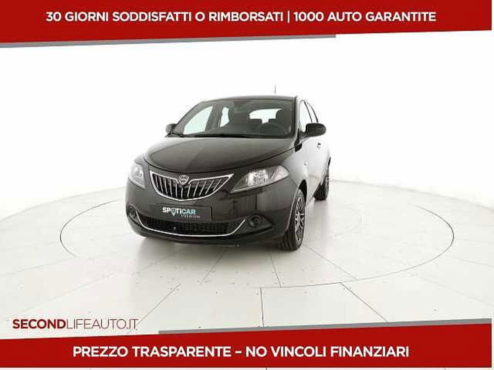 Lancia Ypsilon nuova a Chieti