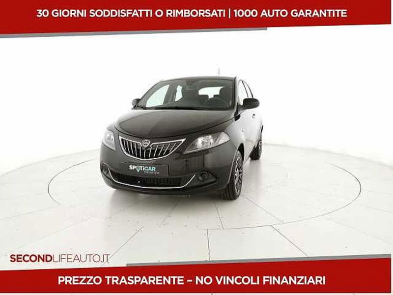 Lancia Ypsilon 1.0 FireFly 5 porte S&amp;S Hybrid Ecochic A. Ferretti nuova a San Giovanni Teatino