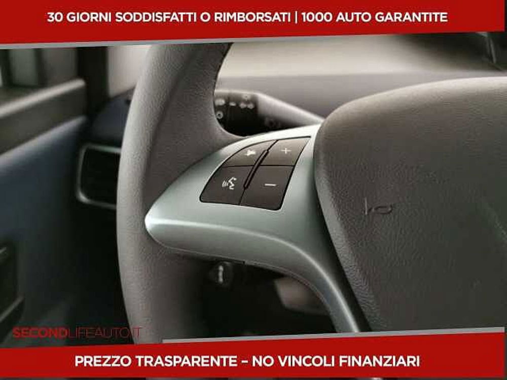 Lancia Ypsilon nuova a Chieti (16)