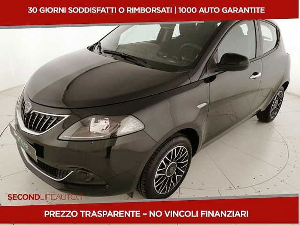 Lancia Ypsilon nuova a Chieti (19)