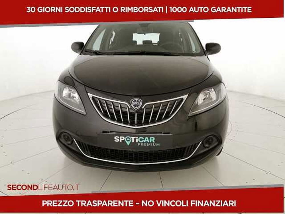 Lancia Ypsilon nuova a Chieti (20)