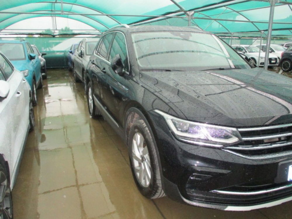 Volkswagen Tiguan usata a Novara